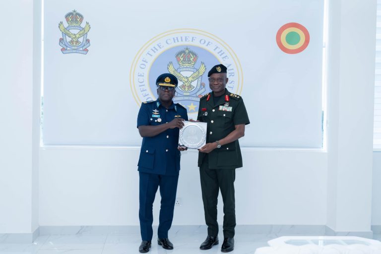 gen kotia and chief of air staff 24