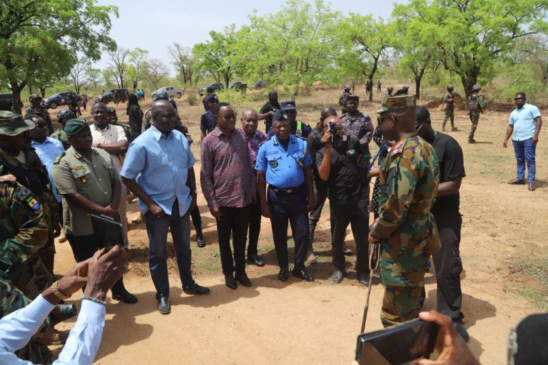 A working visit to Boundary sites in Sapelliga - 14th May 2024 gen kotia and media at sapeillega 24