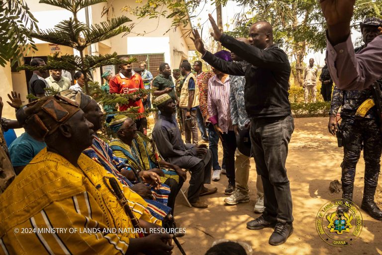 jinapor with chiefs at dollar power 24