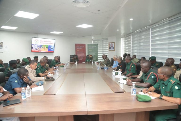 Tanzania People's Defence Forces Command and Staff College who paid a visit to the commission - 28th March 2024 wide pic of participants with tanzania 24