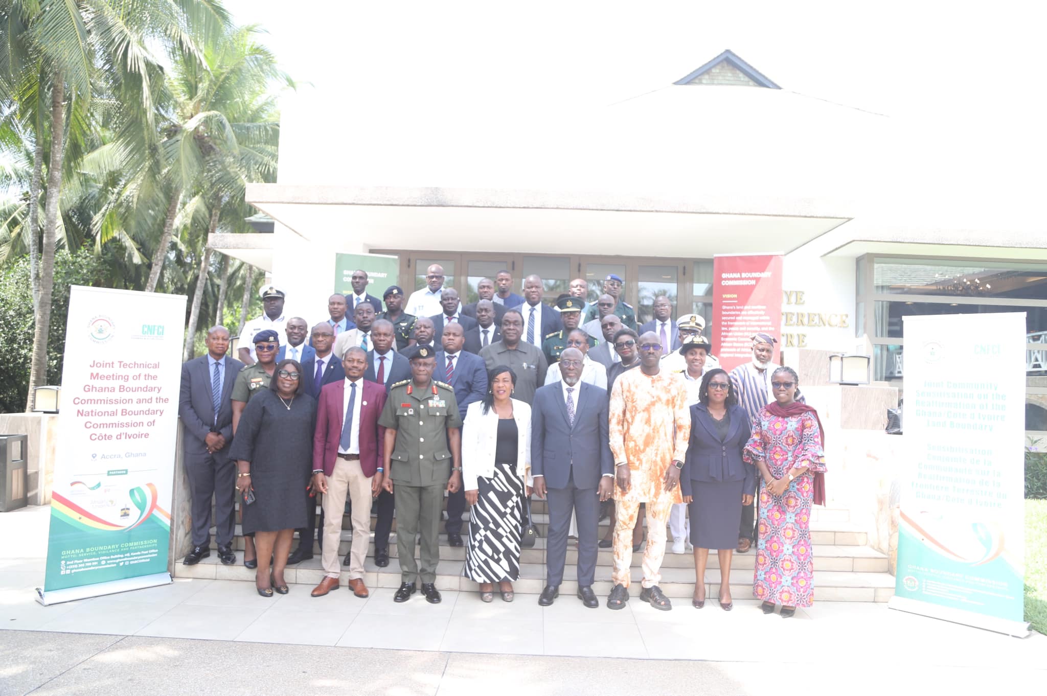 bi annual meeting 24 grp picture